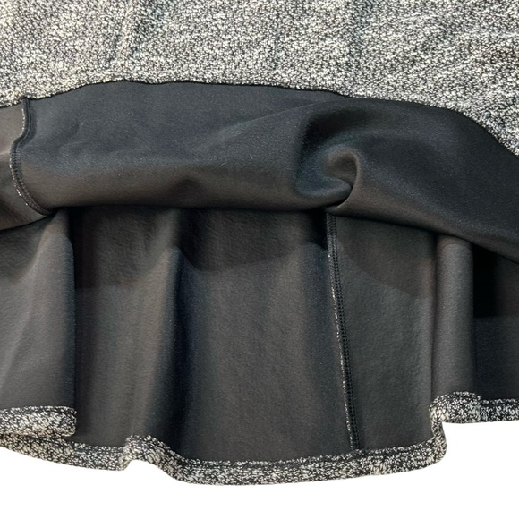 Lands’ End Skirt A-line Pull On Black Large Petite (14-16) Textured Stretch $49 - Picture 4 of 11